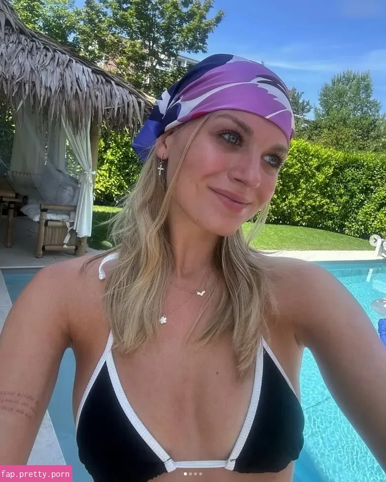 Noemi Peschel - Photo #58