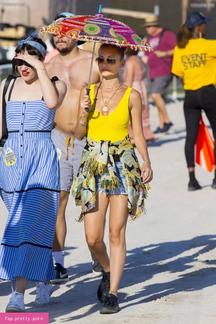 Nicole Richie - Photo #95