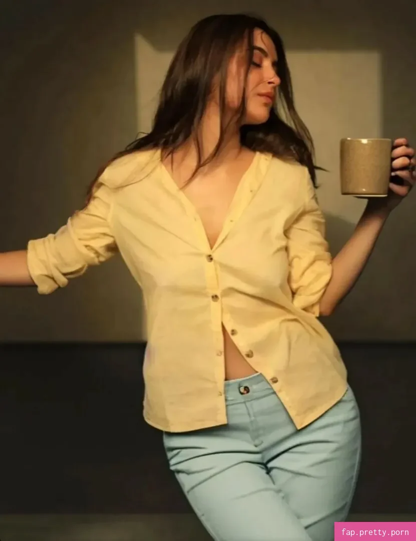 Nikkesha Rangwala - Photo #11