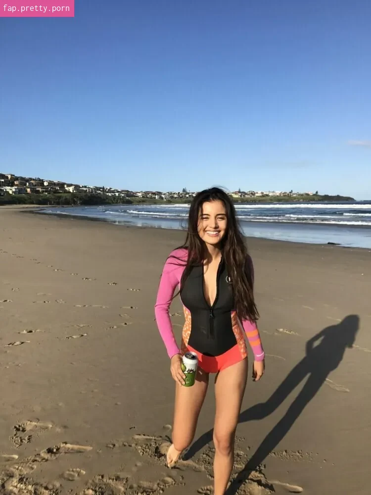 Naomi Sequeira - Photo #21