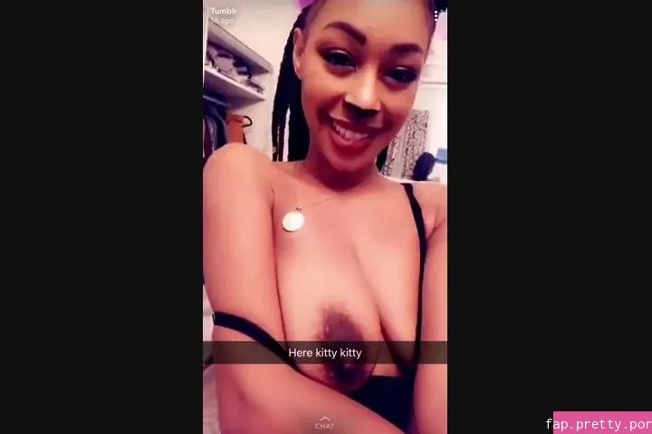 Nia Simone - Photo #53