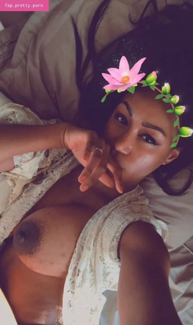 Nia Simone - Photo #97