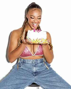 Nia Sioux