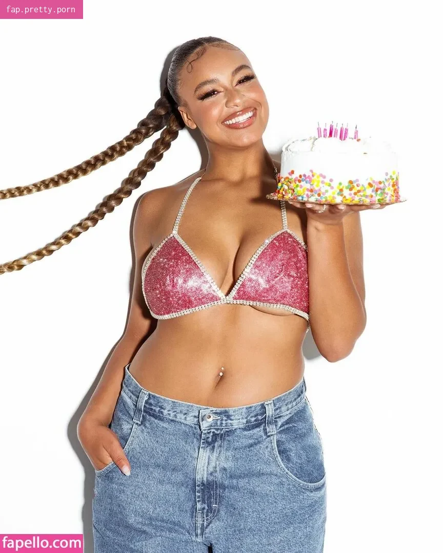 Nia Sioux - Photo #79