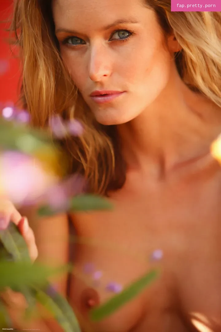 Nikkala Stott - Photo #17