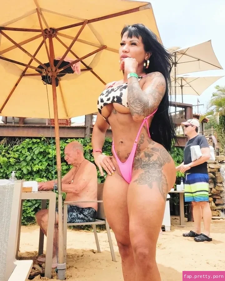 Norma Santos - Photo #03