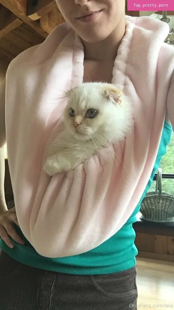 NSFWLeia - Photo #09