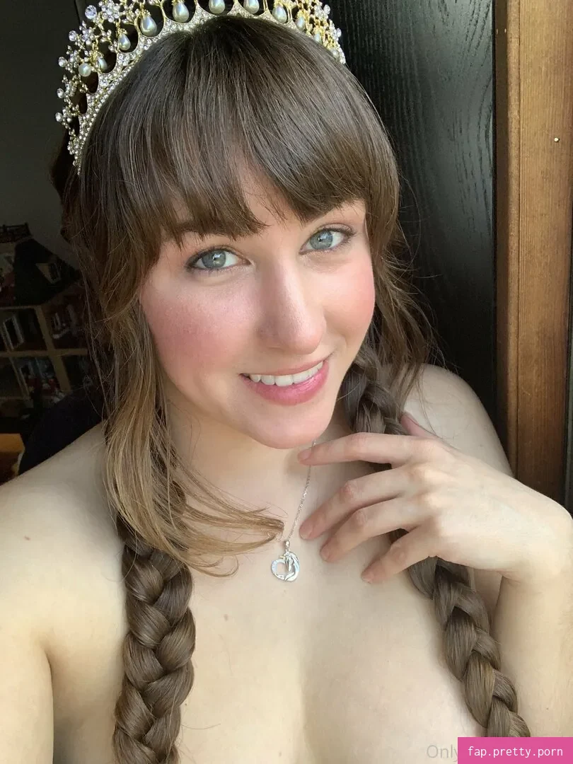 NSFWLeia - Photo #23