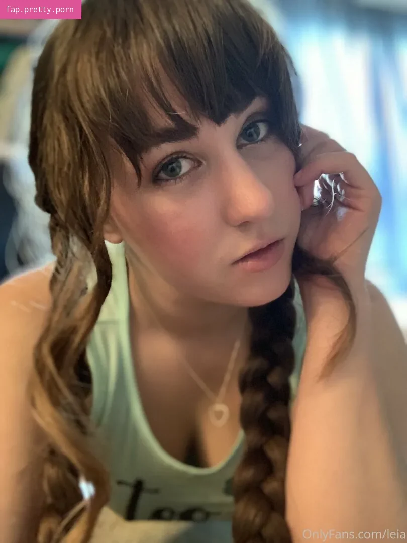 NSFWLeia - Photo #08