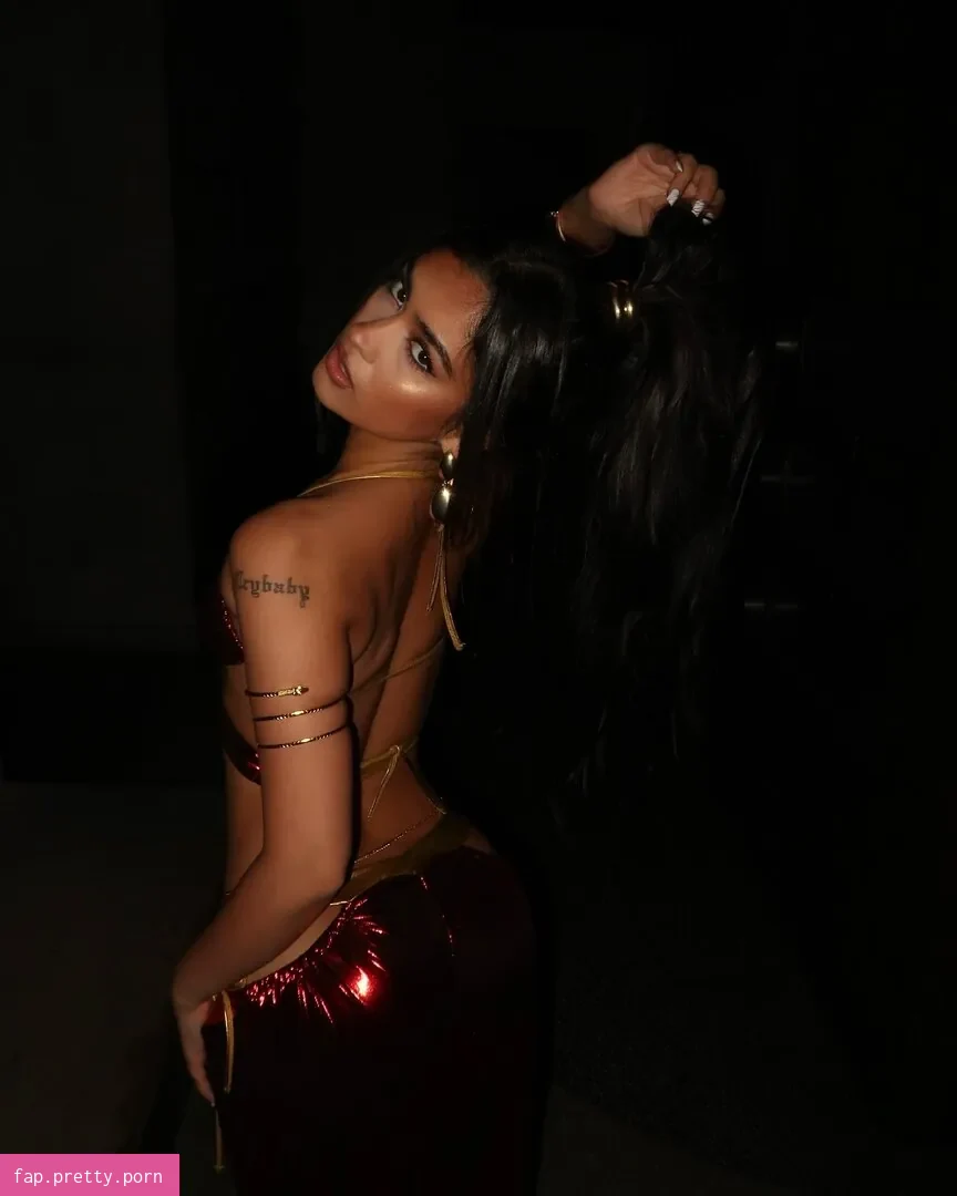 Naaz Torbati - Photo #01