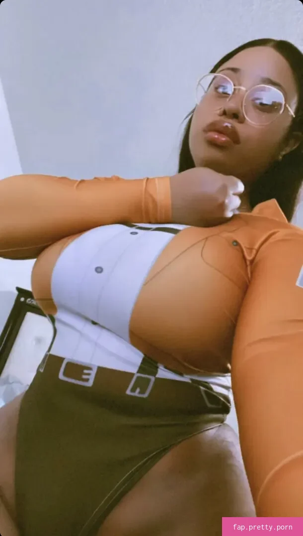 Nikki Tsunami - Photo #03