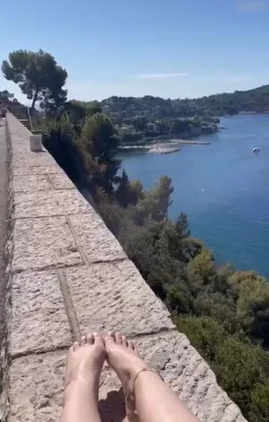 Nadine von relaxASMR