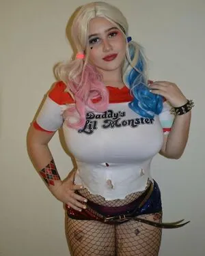 Naomi Vega