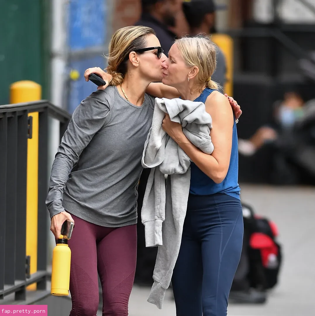 Naomi Watts - Photo #64