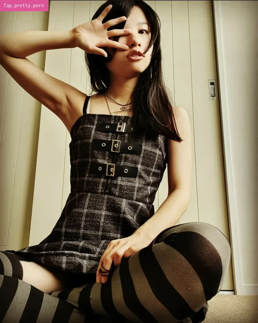 Nyanna - Photo #02