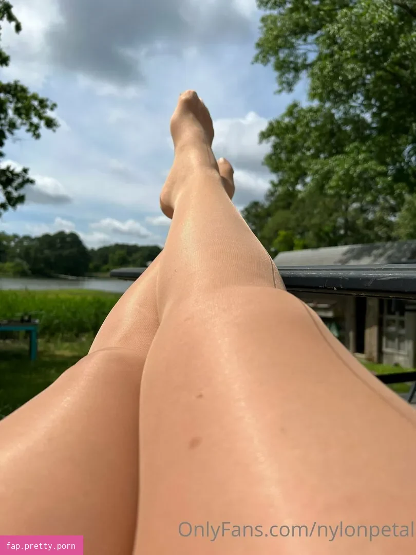 nylonpetal - Photo #71