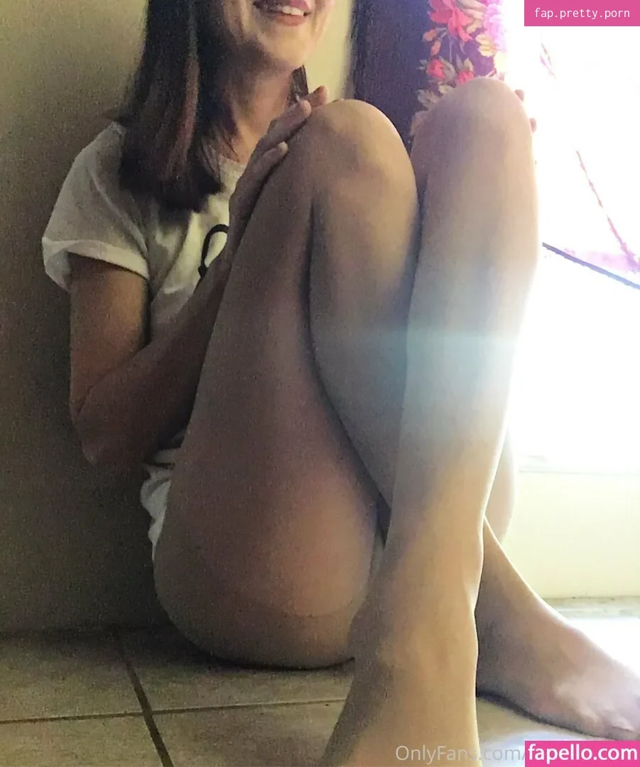 nylonskitten - Photo #48