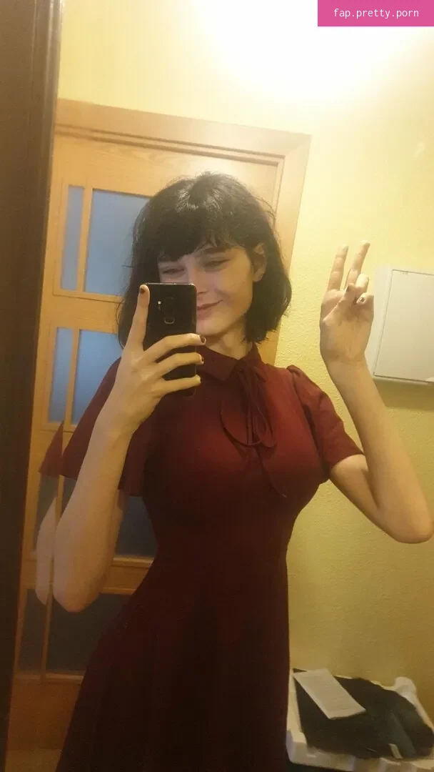 Niki Zmf - Photo #12