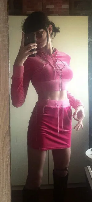 Niki Zmf