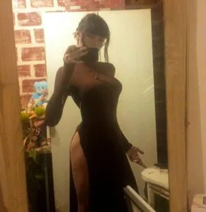 Niki Zmf