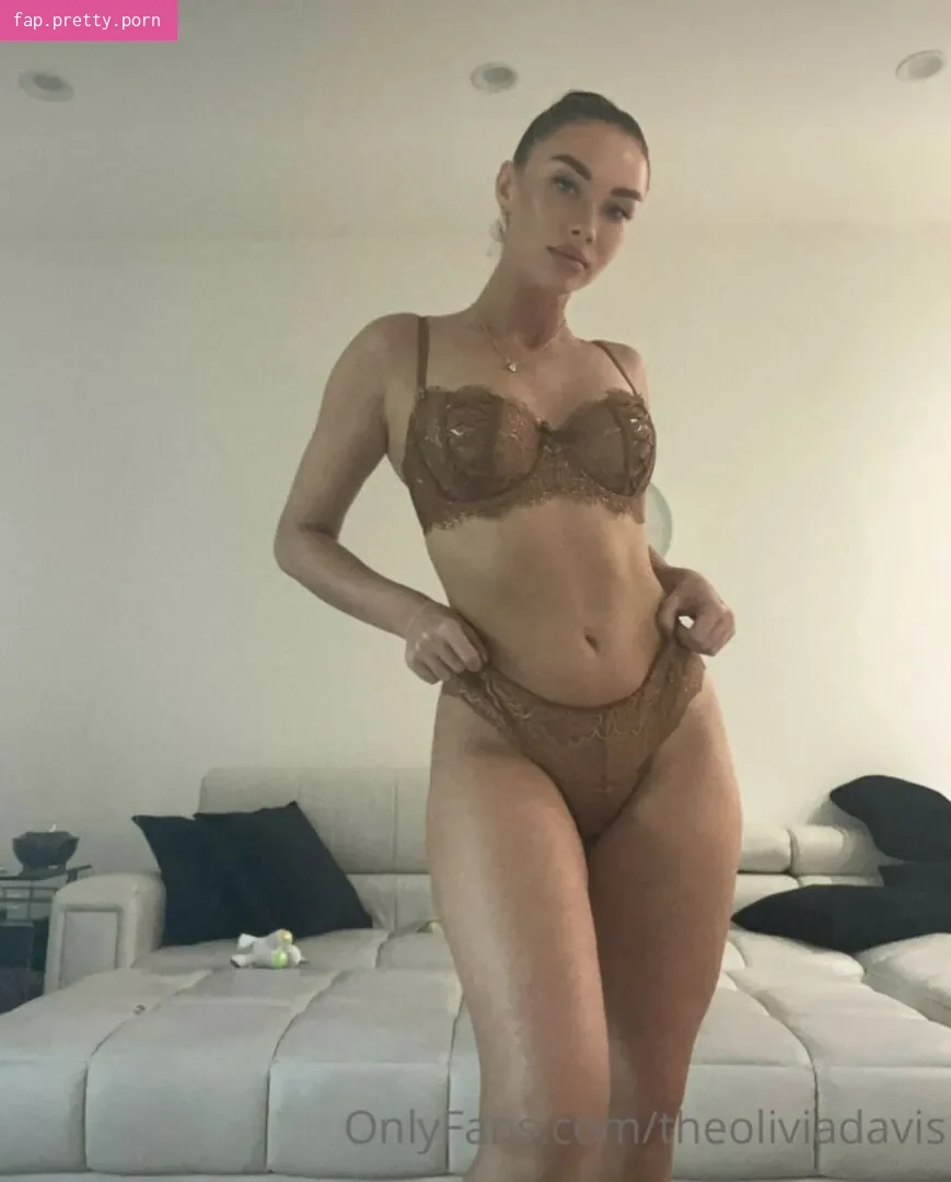 Olivia Davis - Photo #66