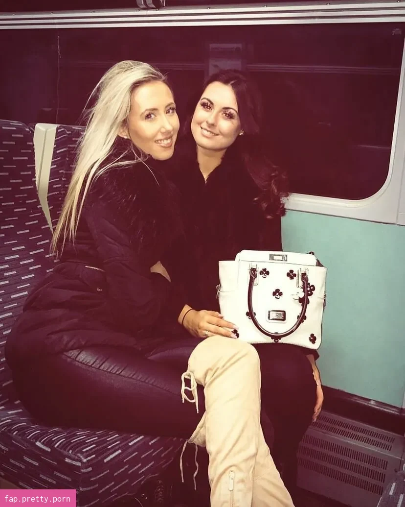 Olivia Hogg - Photo #14