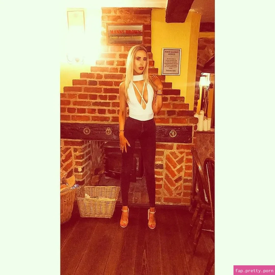 Olivia Hogg - Photo #31