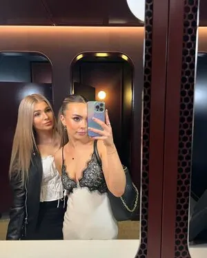 Olivia Hollands