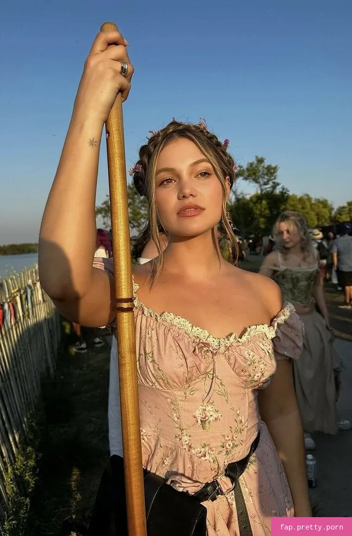 Olivia Holt - Photo #41