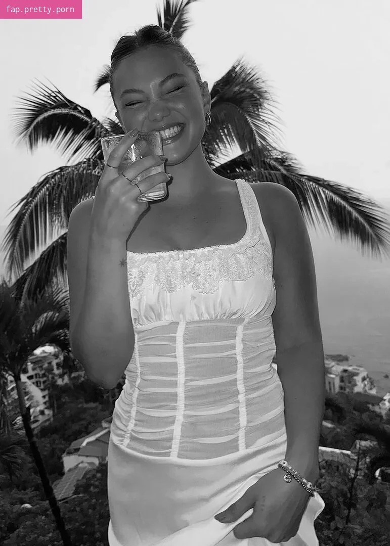 Olivia Holt - Photo #49