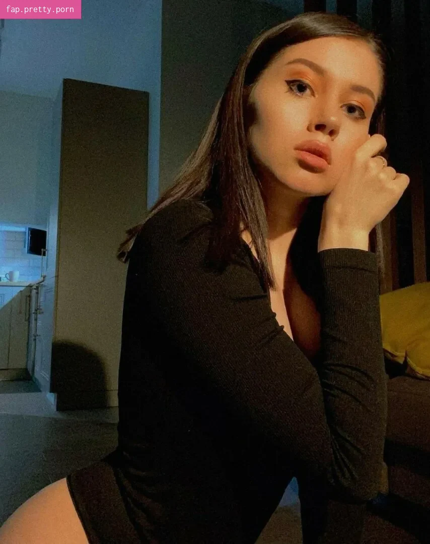 Olesya Ivanchenko - Photo #02