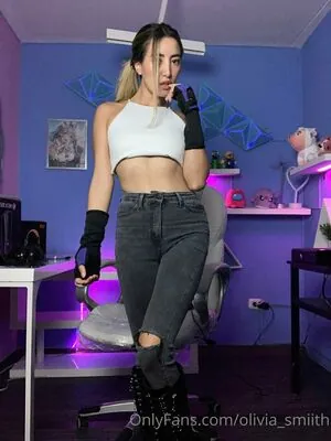 oliviasmiithfree