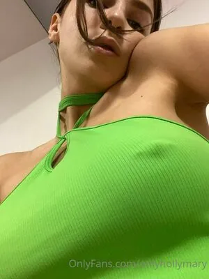 onlyhollymary
