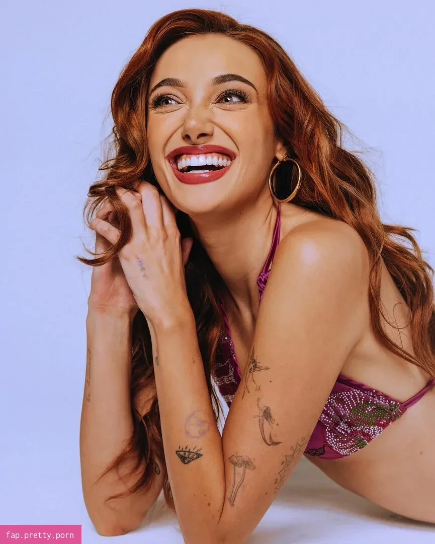 Olivia O'Brien - Photo #08