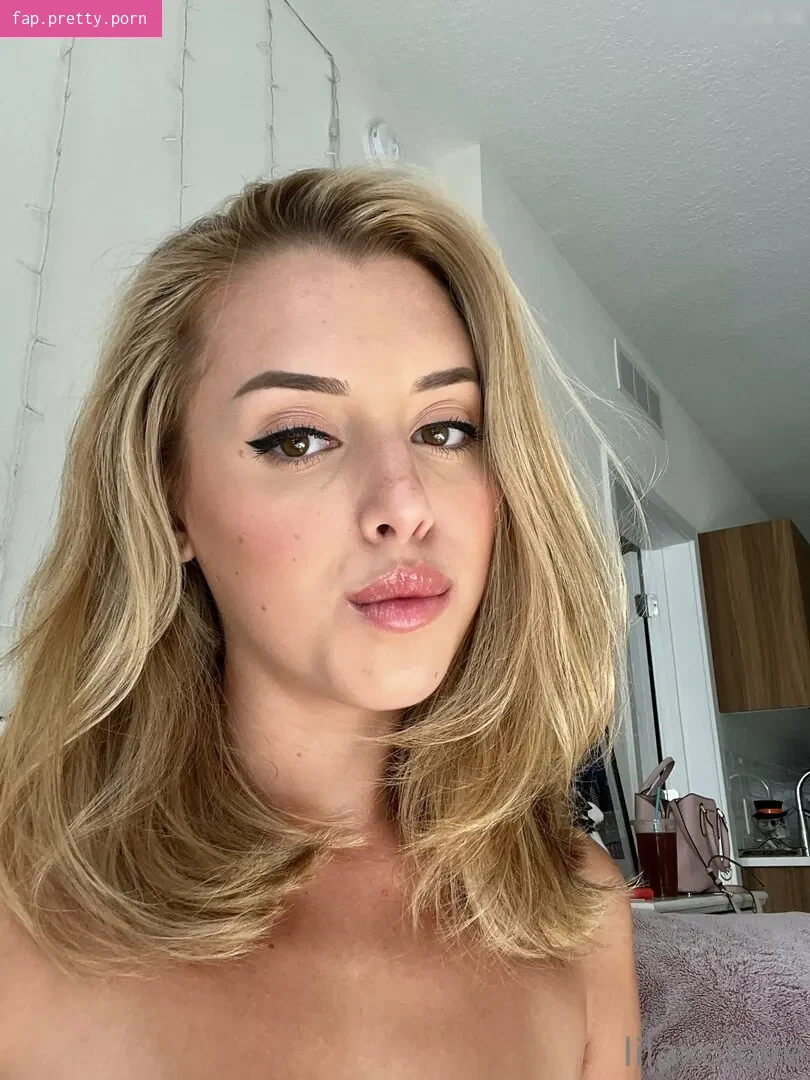 Olivia Reign - Photo #14