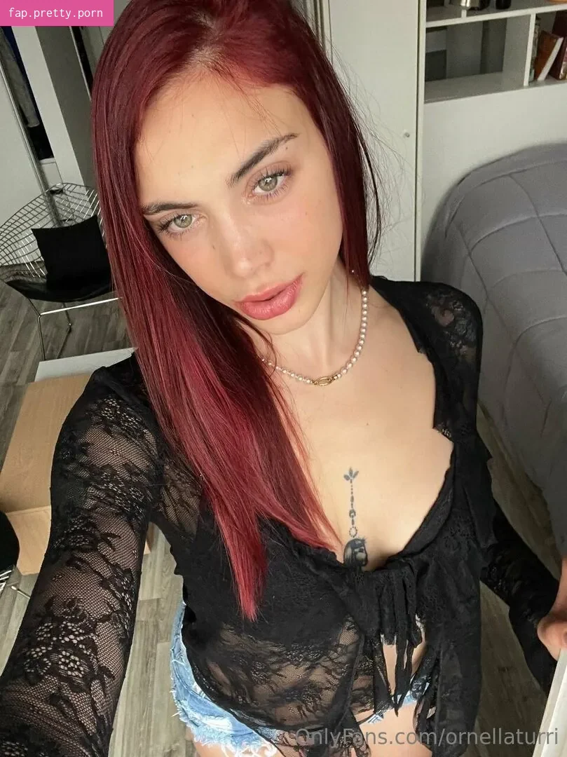 ornellaturri - Photo #07