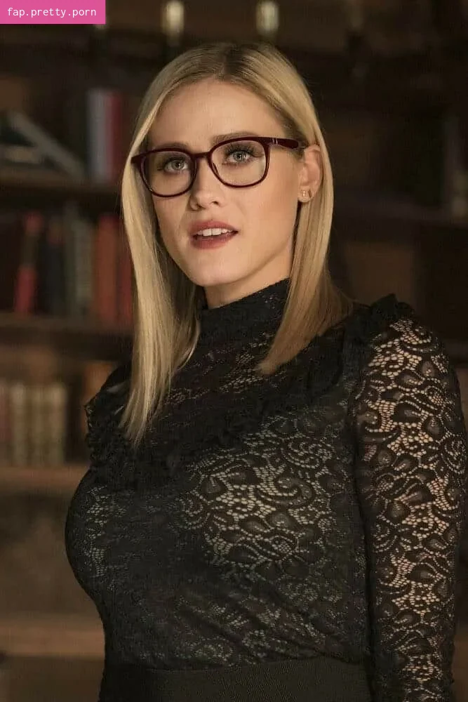 Olivia Taylor Dudley - Photo #50