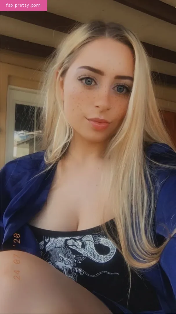 Paige 4Chan - Photo #08