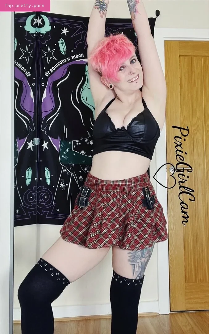 pixiegirlcam - Photo #59