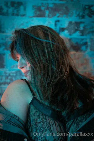 parallaxxx