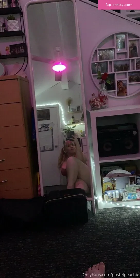 pastelpeachie - Photo #01