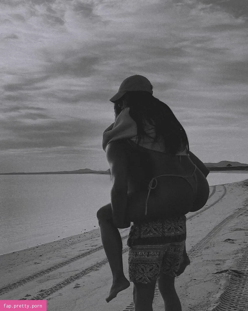paulagonu - Photo #73