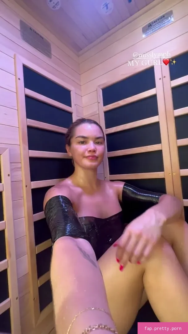 Paris Berelc - Photo #18