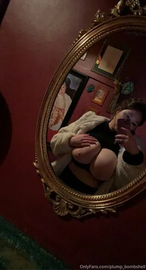 plump_bombshell