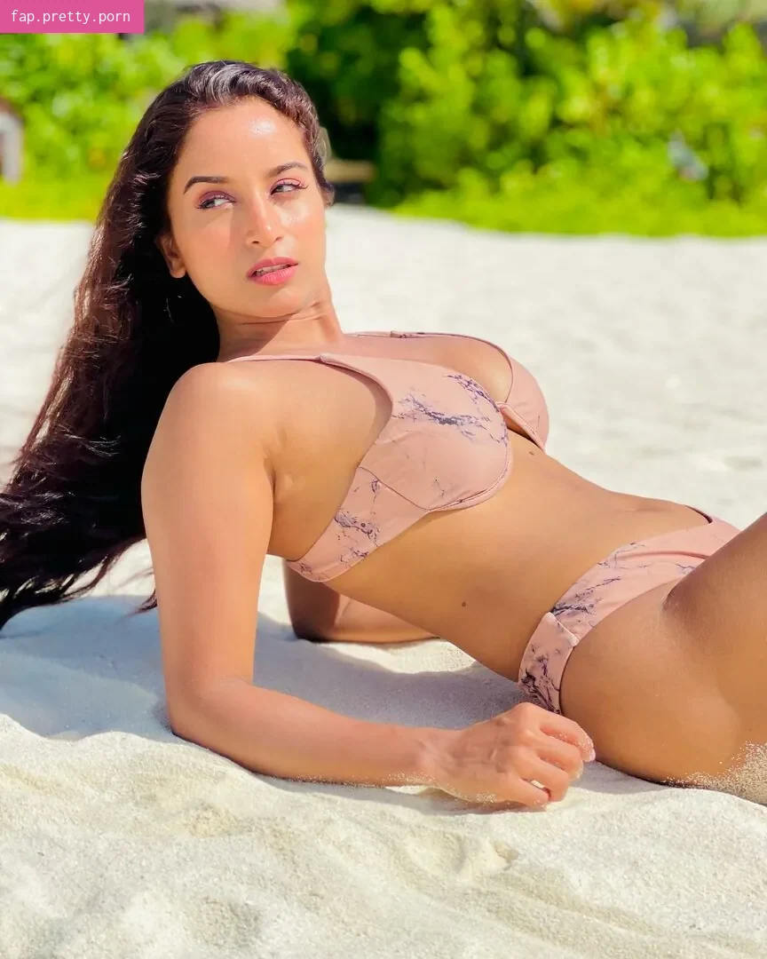 Pooja Bhalekar - Photo #45