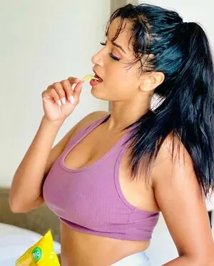Pooja Bhalekar