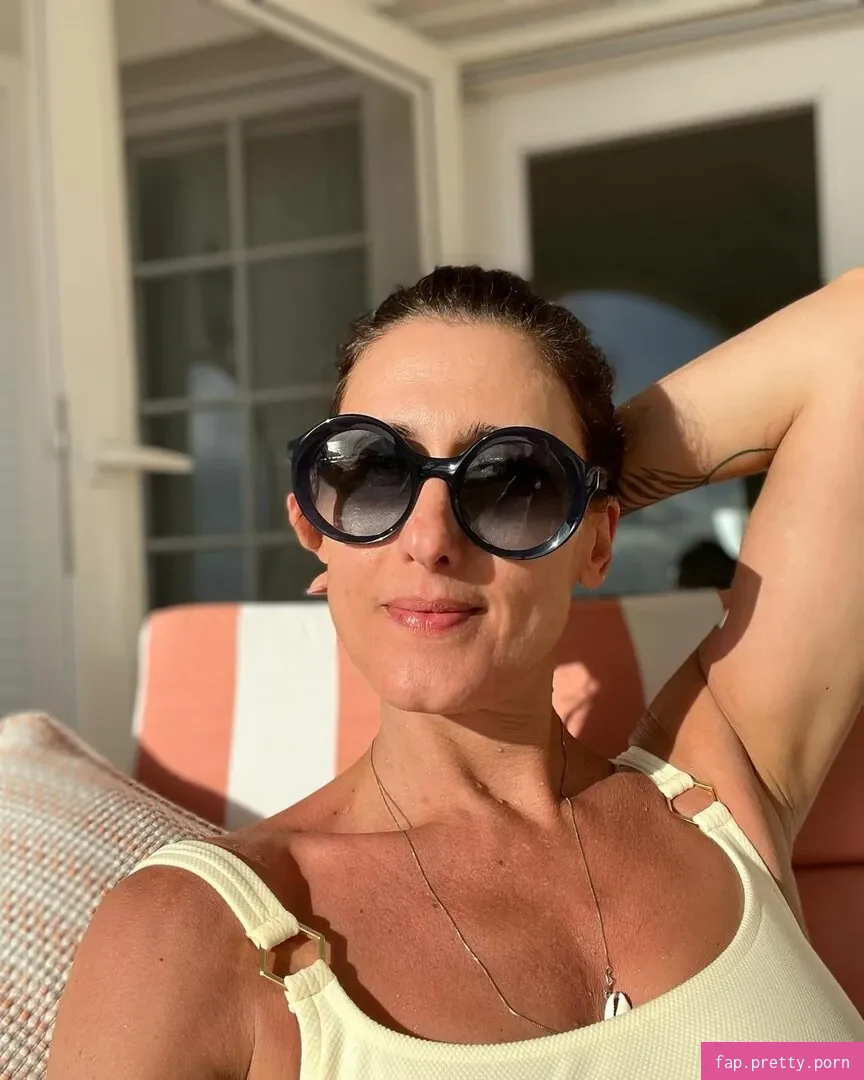 Paola Carosella - Photo #26
