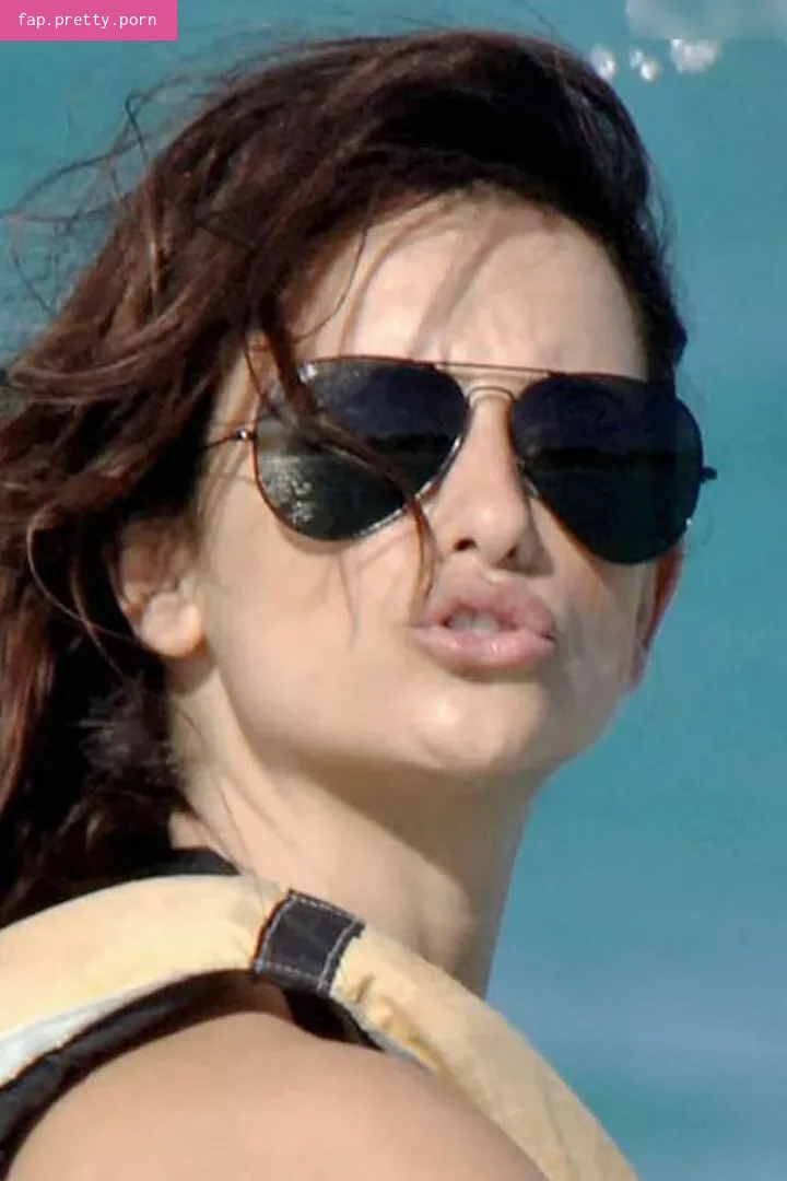 Penélope Cruz - Photo #11