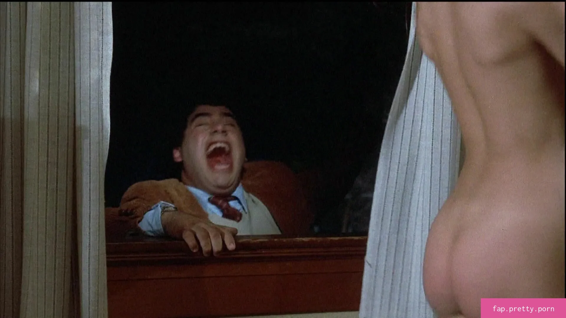 Phoebe Cates - Photo #43