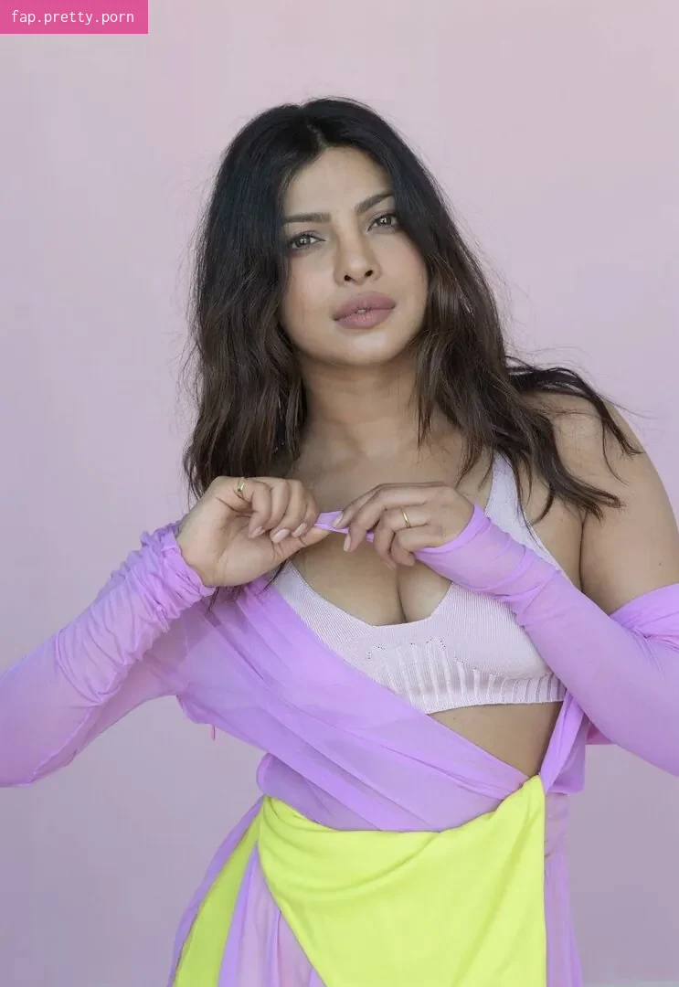 Priyanka Chopra - Photo #10